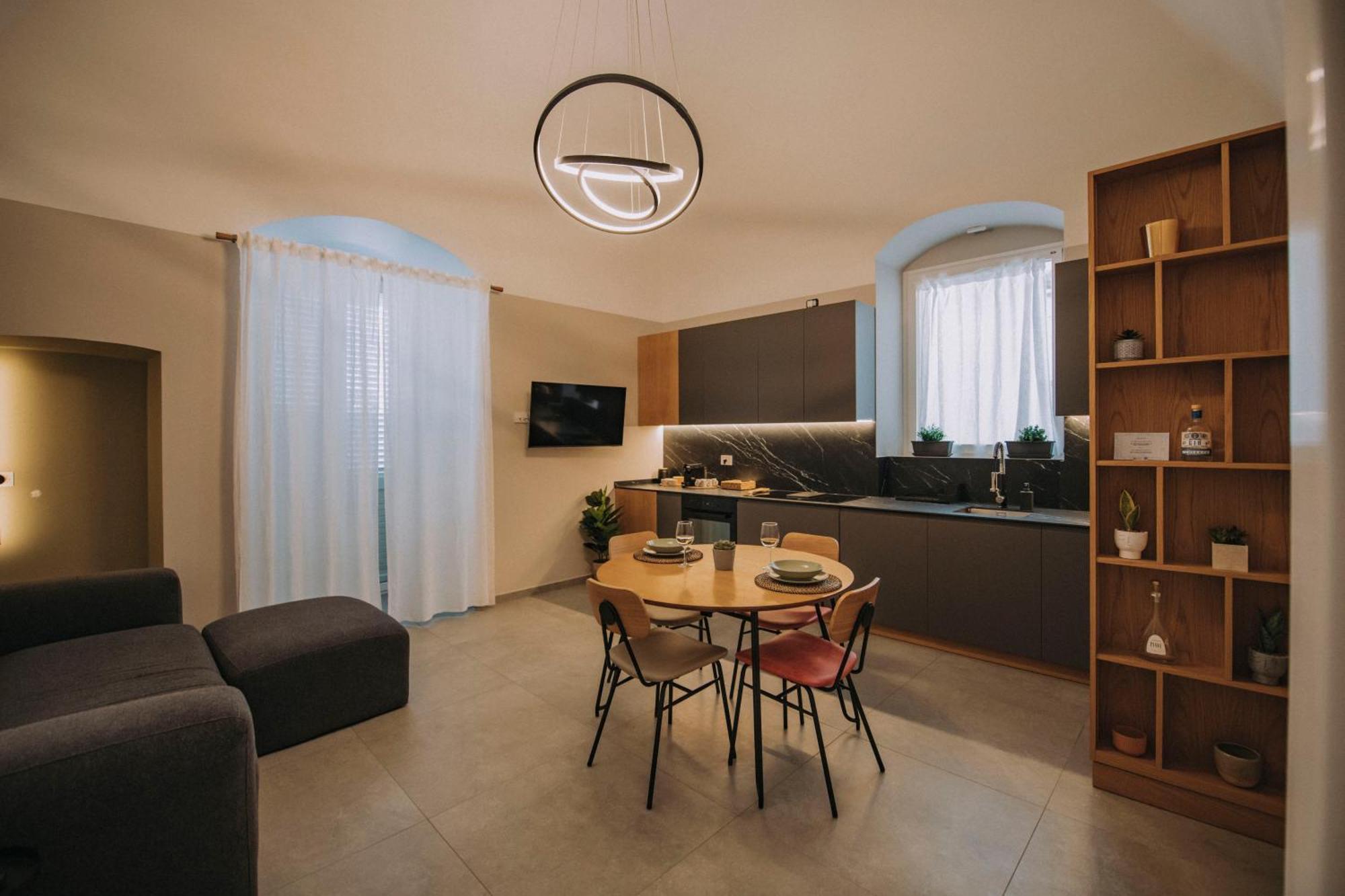 Sea Glow - Luxury Apartment Μπισέλιε Εξωτερικό φωτογραφία